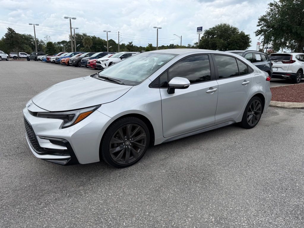 Used 2024 Toyota Corolla SE FWD image 29