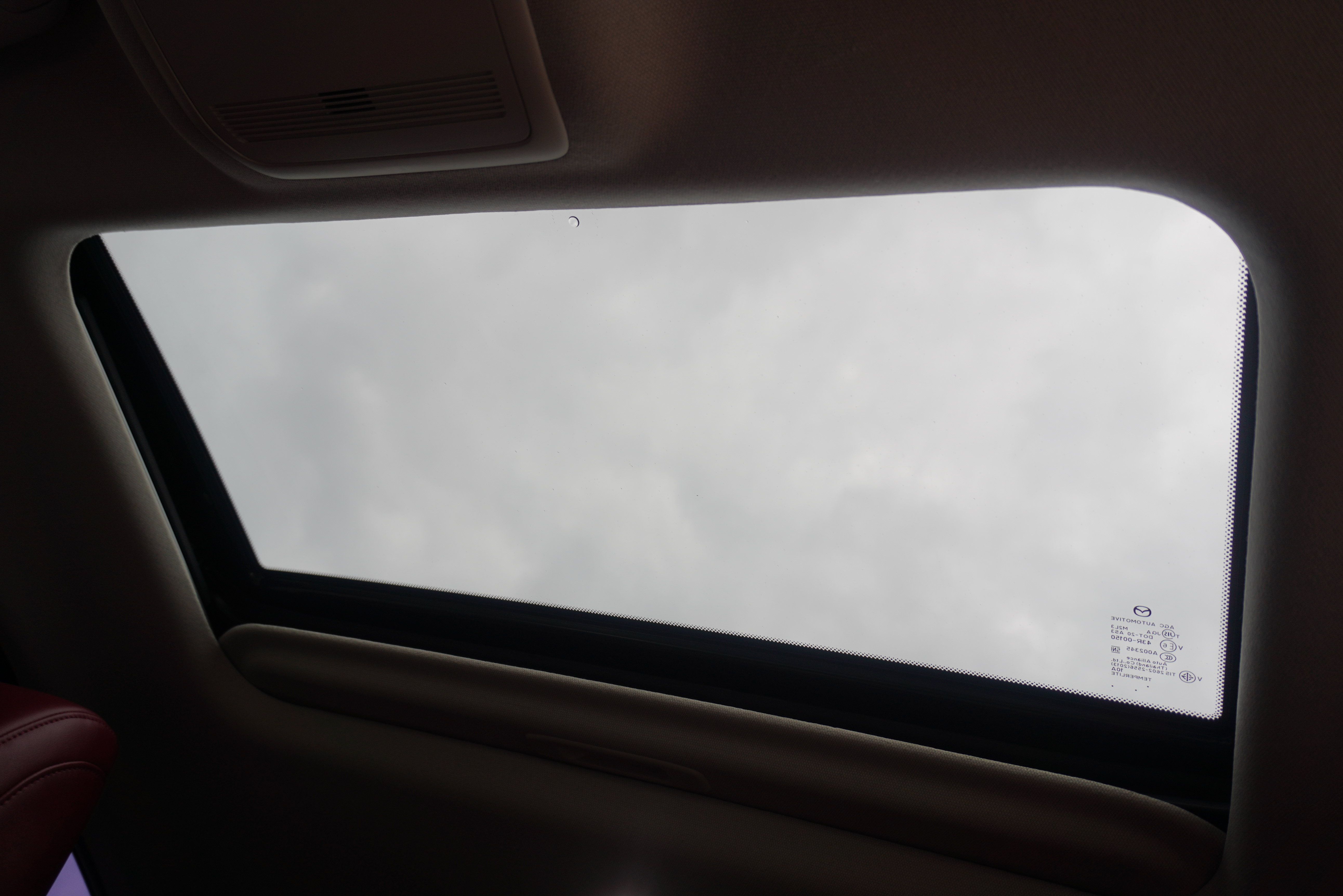 Used 2022 MAZDA MAZDA3 s FWD image 18