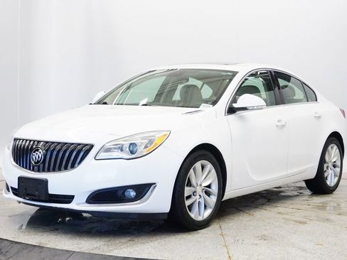 Used 2015 Buick Regal Premium w/ Experience Buick Package image 1