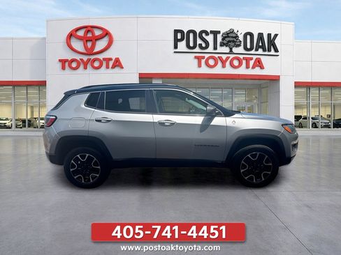 Used 2021 Jeep Compass Trailhawk AWD/4WD image 6