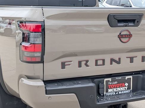 Used 2024 Nissan Frontier Pro-X w/ Pro Convenience Package RWD image 8