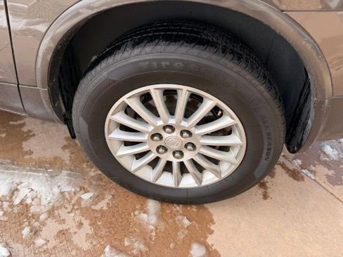 Used 2012 Buick Enclave Leather image 11