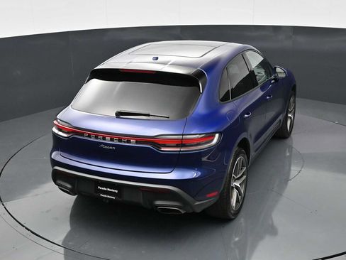 Certified 2026 Porsche Macan AWD/4WD image 30