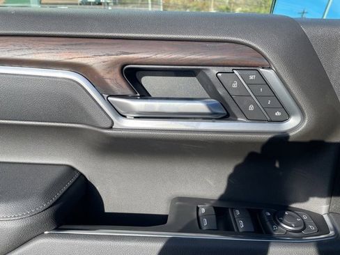 New 2026 GMC Sierra 1500 SLT w/ SLT Premium Plus Package image 11