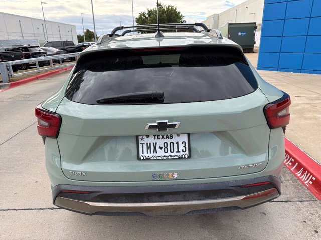 Used 2024 Chevrolet Trax ACTIV w/ Sunroof Package FWD image 6