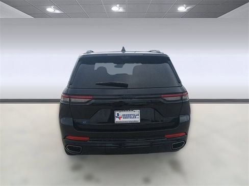 New 2024 Jeep Grand Cherokee Limited 4xe image 9