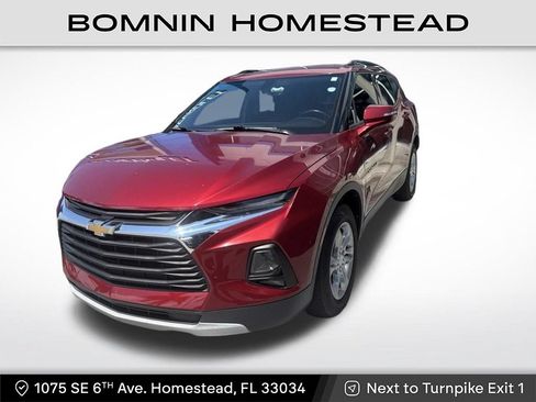 Used 2019 Chevrolet Blazer LT FWD image 1