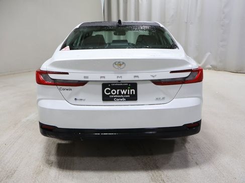 New 2026 Toyota Camry XLE image 7