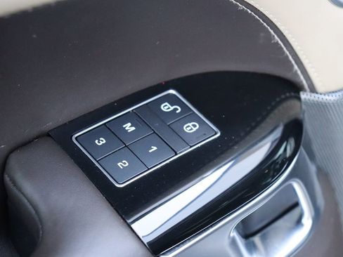 Used 2019 Land Rover Range Rover Sport Supercharged image 46