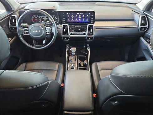 Used 2022 Kia Sorento SX AWD/4WD image 25
