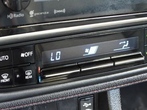 Used 2017 Toyota Corolla SE 50th Anniversary image 58