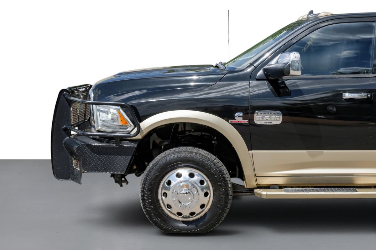 Used 2015 RAM 3500 Laramie Longhorn w/ Protection Group AWD/4WD image 10