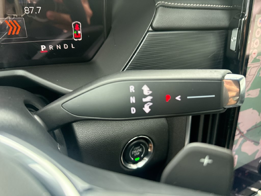 New 2027 GMC Acadia Elevation AWD/4WD image 16