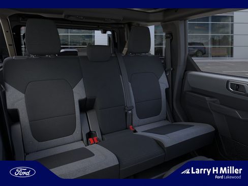 New 2025 Ford Bronco 4-Door AWD/4WD image 11