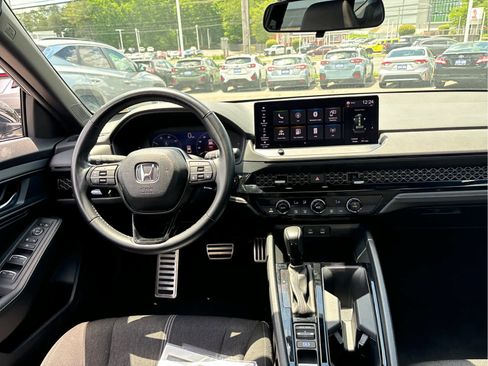 Used 2024 Honda Accord Sport image 22