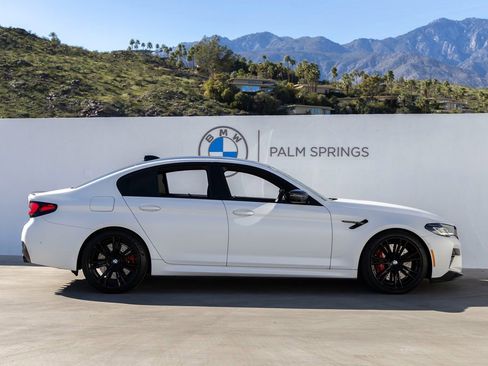 Certified 2022 BMW M5 w/ Competition Package image 6
