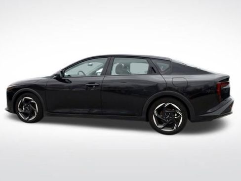 Certified 2025 Kia K4 EX image 8
