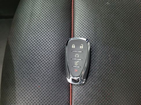 Used 2021 Chevrolet Blazer RS w/ Enhanced Convenience Package image 32