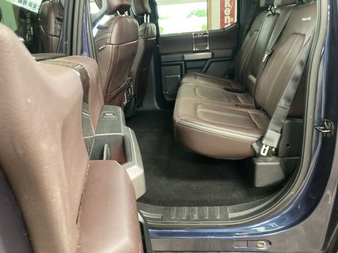 Used 2016 Ford F150 Platinum w/ Equipment Group 701A Luxury AWD/4WD image 16