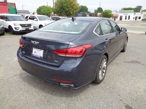 Used 2017 Genesis G80 3.8 RWD image 14