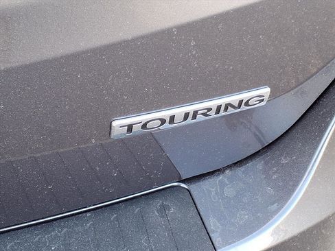 New 2026 Honda Odyssey Touring image 6