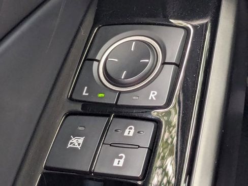 Used 2025 Lexus IS 350 F Sport RWD image 16