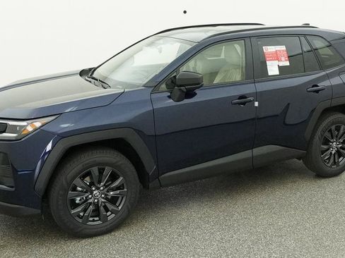 Used 2026 Toyota RAV4 XLE Premium FWD image 5