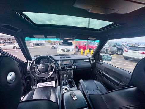 Used 2012 Land Rover Range Rover HSE image 24