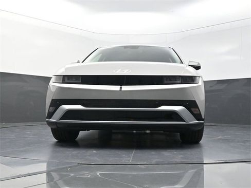 New 2026 Hyundai Ioniq 5 SEL image 31