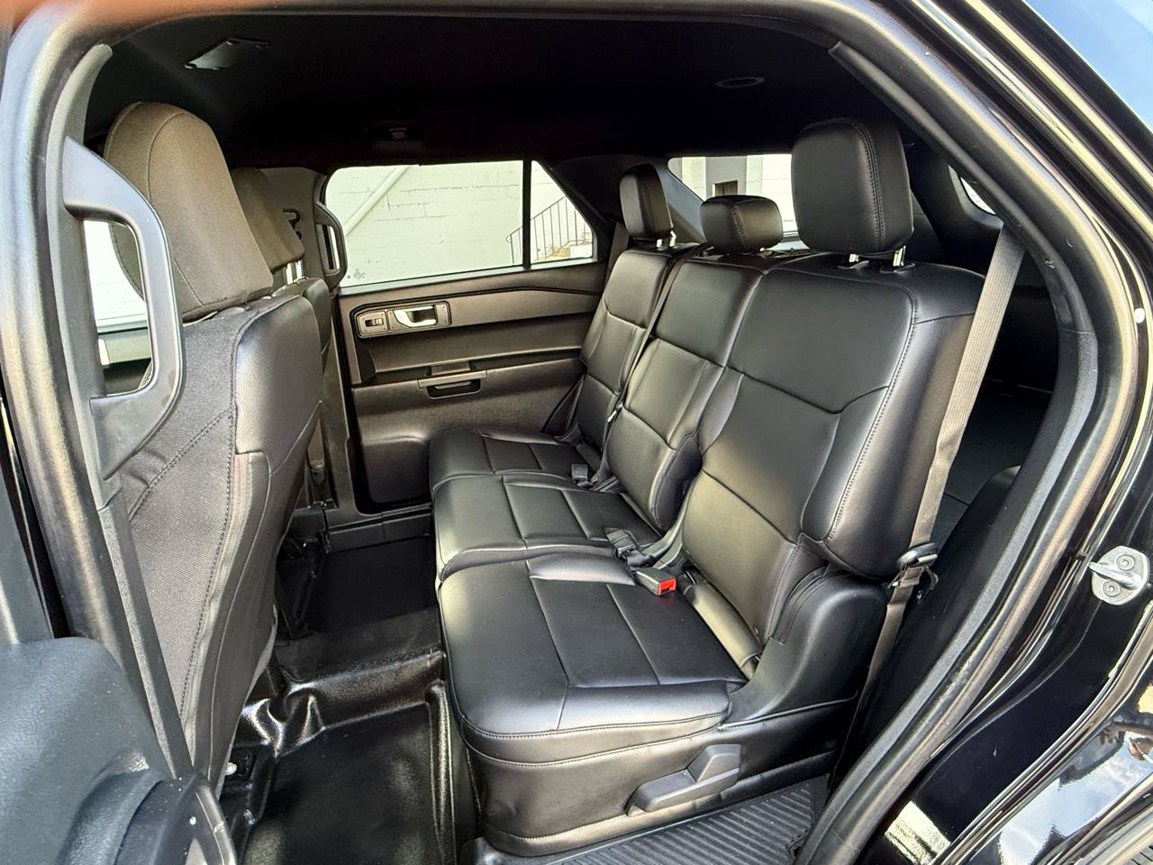 Used 2021 Ford Explorer 4WD Police Interceptor image 4