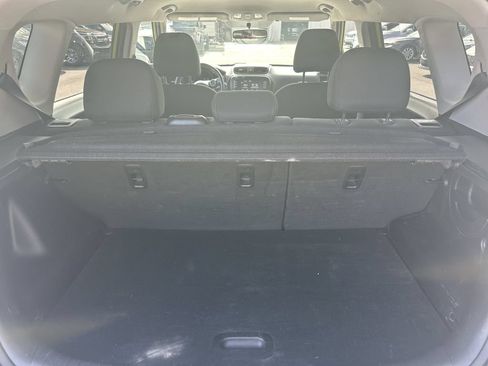 Used 2018 Kia Soul + FWD image 13