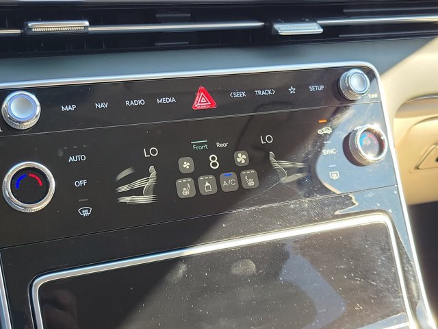 Certified 2026 Genesis GV80 2.5T RWD image 29