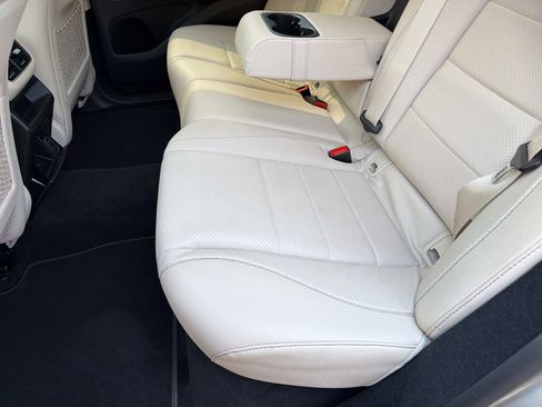 New 2026 Mercedes-Benz GLE 350 4MATIC image 40