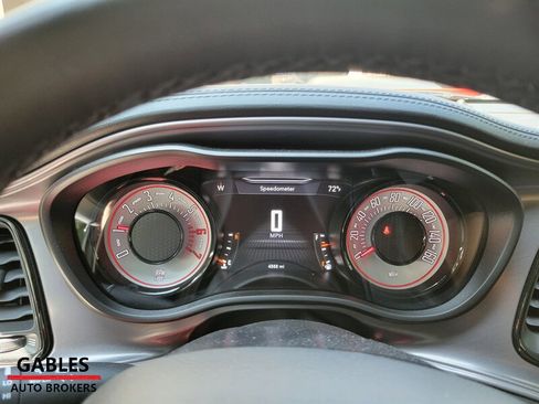 Used 2023 Dodge Challenger R/T w/ Plus Package image 5
