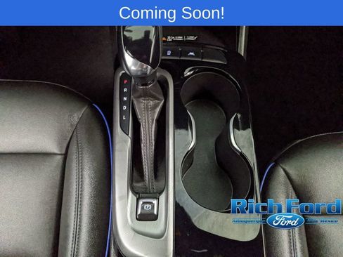 Used 2024 Buick Envista Sport Touring w/ Convenience I Package FWD image 10