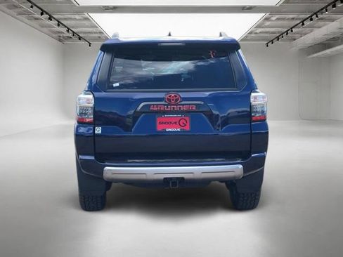 Used 2022 Toyota 4Runner TRD Off-Road Premium w/ Moonroof Package AWD/4WD image 5