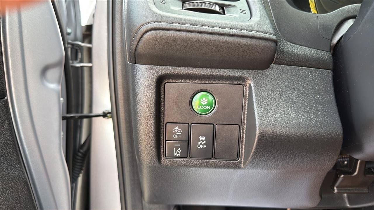 Used 2022 Honda HR-V EX-L image 27