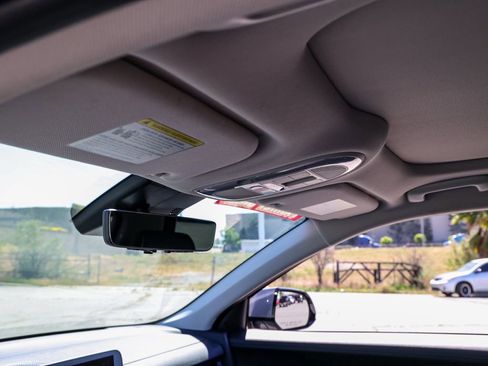 Used 2024 Hyundai Ioniq 5 Limited image 13