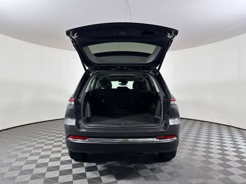 Used 2022 Jeep Grand Cherokee Limited 4xe image 20