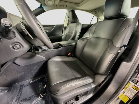 Used 2022 Lexus ES 350 w/ Premium Package FWD image 22
