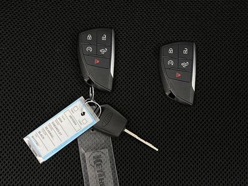 Used 2024 Chevrolet Silverado 2500 LT w/ Texas Edition image 12