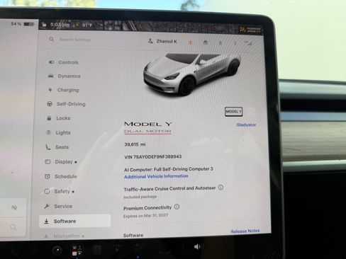 Used 2022 Tesla Model Y Performance AWD/4WD image 18