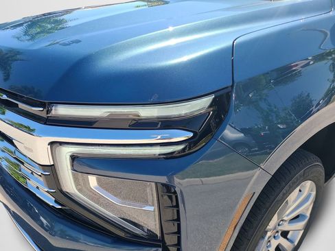 New 2026 Chevrolet Suburban Premier AWD/4WD image 25