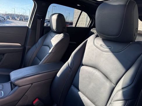 Used 2023 Cadillac XT4 Premium Luxury w/ Cold Weather Package image 11
