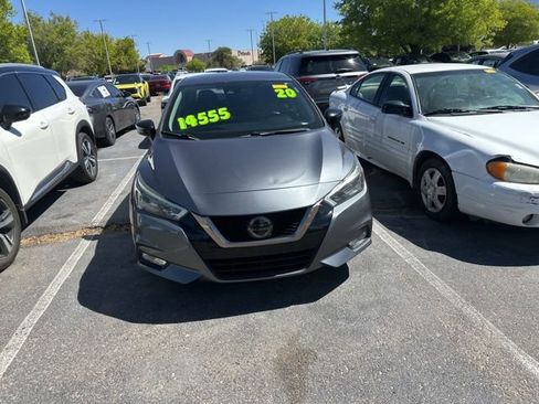 Used 2020 Nissan Versa SR image 1