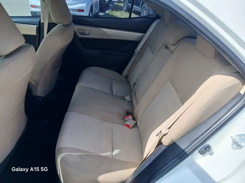 Used 2016 Toyota Corolla LE FWD image 13