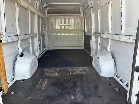 Used 2023 RAM ProMaster 3500 w/ Black Appearance Package FWD image 14