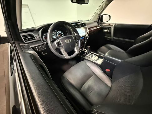 Used 2020 Toyota 4Runner Limited image 53