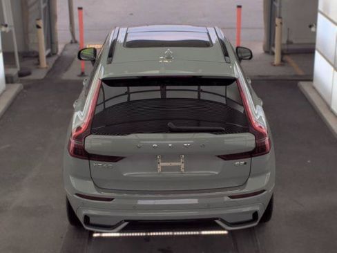 Used 2026 Volvo XC60 B5 Ultra AWD/4WD image 11