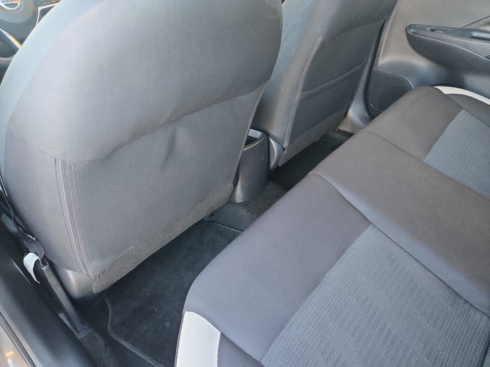 Used 2020 Nissan Versa SV FWD image 18